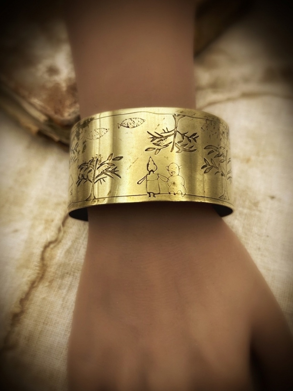 Vintage Botanical Brass Cuff – Whimsical Nature-Inspired Statement Bracelet